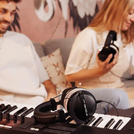 DT 770 PRO (80 Ohm) Stüdyo Referans Kulaklığı