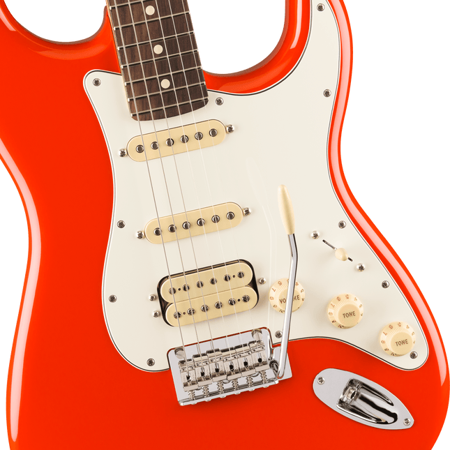 Fender Player II Stratocaster HSS Gülağacı Klavye Coral Red Elektro Gitar