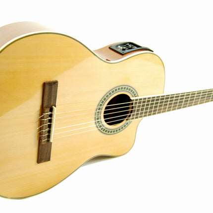 Guitar Classic Cutaway Segovia SGC250EQ