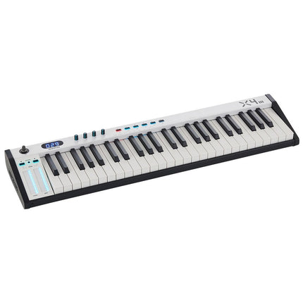 X4 III