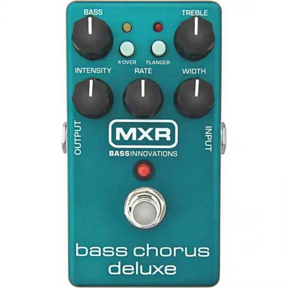 MXR M83 Bass Chorus Deluxe Pedalı