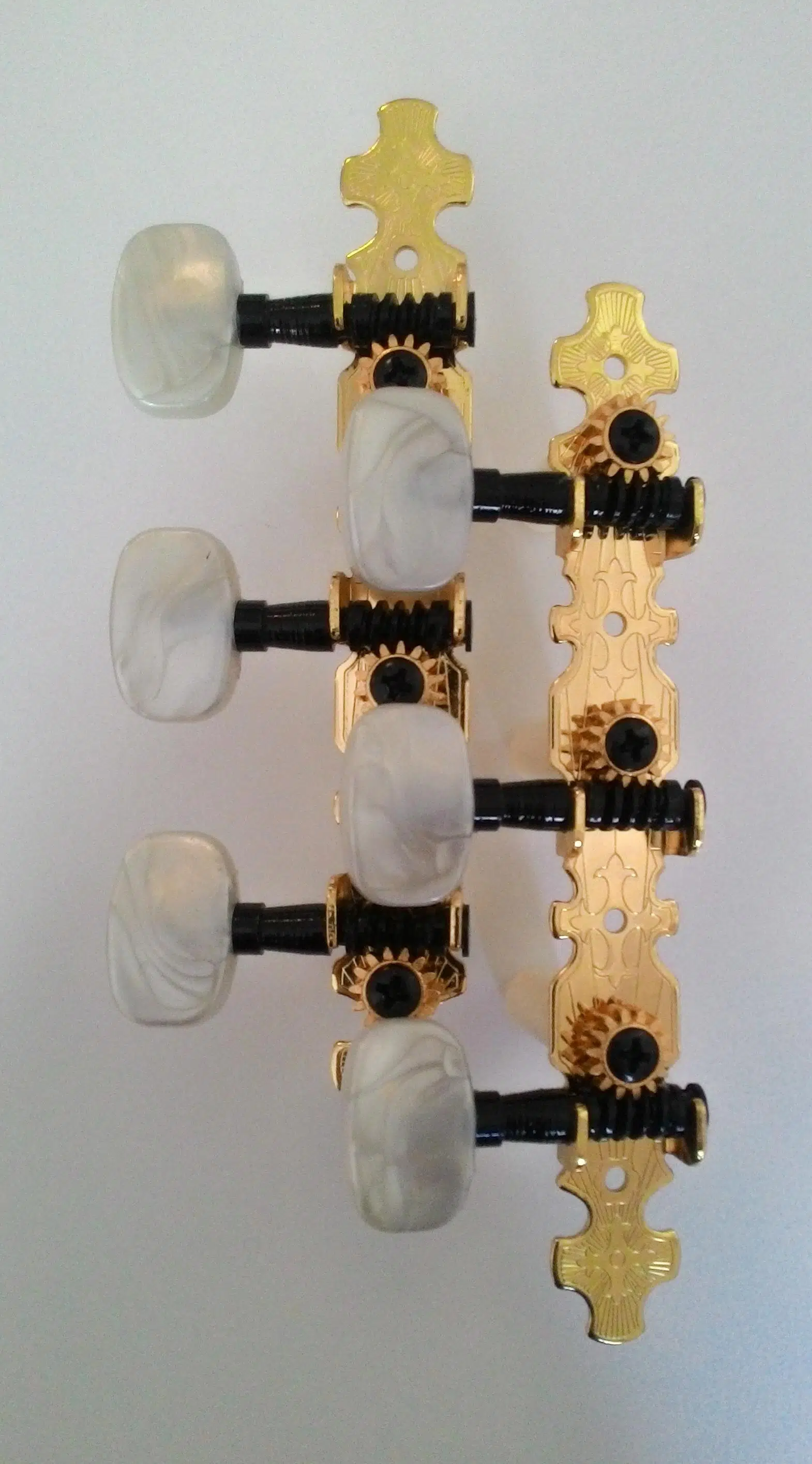 Valencia VCMH0150GD Klasik Gitar Burgusu (Gold) | Altın Kaplama - 3 Sağ 3 Sol - Şık Görünüm